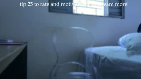 dinhoo14 online show from October 25, 2025, 6:46 pm