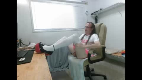 Dinkdork just having a good time online show from July 19, 2026, 9:07 pm