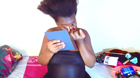 dinnydakrazx online show from February 3, 2025, 9:08 am