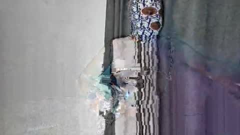 diorblu online show from May 13, 2026, 1:36 am