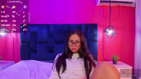 Cristal  online show from October 30, 2025, 3:57 pm