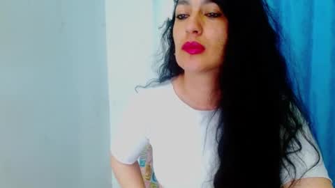 Snapshot of diosa_gil chatting on April 11, 2026, 11:14 am diosa_gil online show from April 11, 2026, 11:14 am