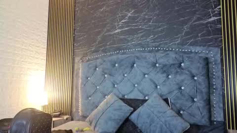 DIOSA online show from September 21, 2025, 8:54 pm