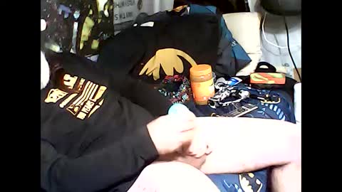 dirtmcgirt82 online show from December 31, 2024, 4:27 am