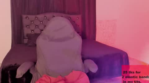 Violet online show from November 13, 2025, 10:36 am