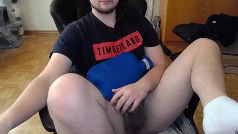 dirty_fun_boy online show from February 27, 2025, 11:20 am