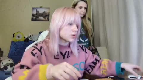 Dirty Kiss69 online show from April 22, 2026, 10:00 pm