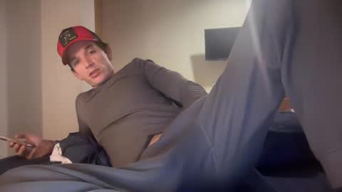 Snapshot of dirtyprettyboi chatting on January 27, 2025, 1:41 pm buy tokens with link online show from January 27, 2025, 1:41 pm