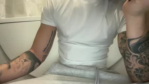 Snapshot of dirtyprettyboi chatting on October 12, 2025, 10:58 am buy tokens with link online show from October 12, 2025, 10:58 am