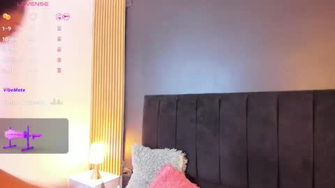 Soffie - Valentina - Yuya  Astro online show from February 27, 2025, 11:52 am