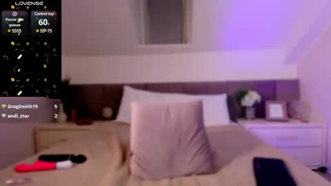 Chloe online show from February 20, 2025, 10:59 pm