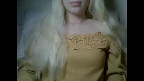 DitaMilton online show from January 7, 2026, 7:38 pm