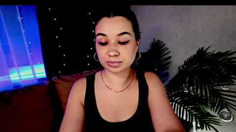 Tia online show from January 3, 2025, 9:05 pm