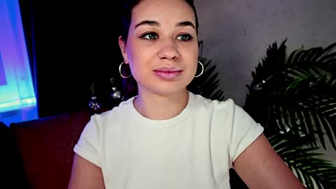 Tia online show from January 8, 2025, 3:08 am