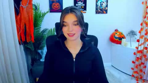 Hannah online show from October 28, 2025, 3:04 pm