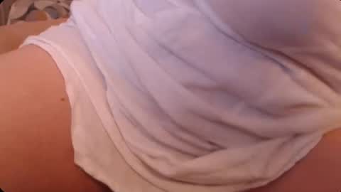 Snapshot of divineblond chatting on June 23, 2026, 11:47 pm Alexxa online show from June 23, 2026, 11:47 pm