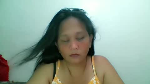 Snapshot of divinegrace10 chatting on January 13, 2025, 3:23 am Divine Grace Close To Your Hear online show from January 13, 2025, 3:23 am