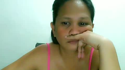 Snapshot of divinegrace10 chatting on February 16, 2025, 1:05 pm Divine Grace Close To Your Hear online show from February 16, 2025, 1:05 pm