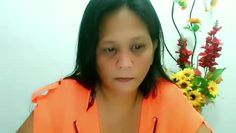 Snapshot of divinegrace10 chatting on March 9, 2025, 1:35 am Divine Grace Close To Your Hear online show from March 9, 2025, 1:35 am