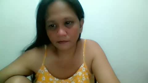 Snapshot of divinegrace10 chatting on October 10, 2025, 12:15 pm Divine Grace Close To Your Hear online show from October 10, 2025, 12:15 pm