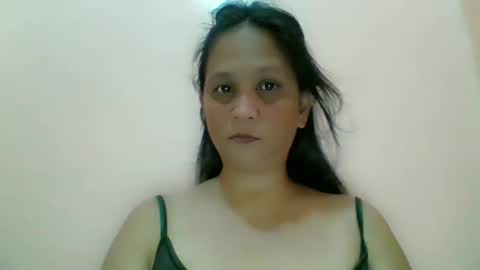 Snapshot of divinegrace10 chatting on January 8, 2026, 11:45 am Divine Grace Close To Your Hear online show from January 8, 2026, 11:45 am