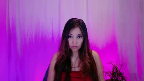 DivineLynn online show from January 24, 2025, 5:11 pm