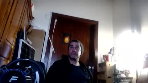 divitimido online show from February 18, 2026, 3:24 am