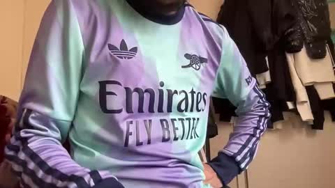 IndianLad online show from April 5, 2026, 1:41 pm