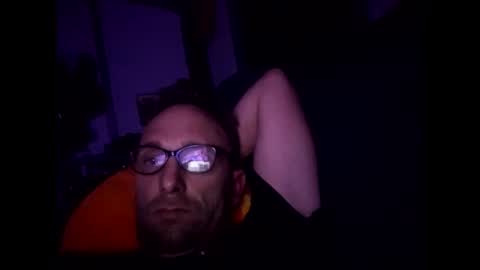 dix_yadown online show from May 8, 2026, 11:04 am