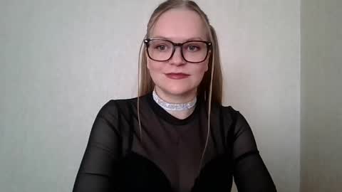 dixie_bangbang online show from April 17, 2026, 1:47 pm