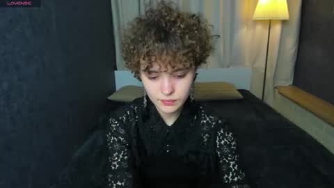 Dizer online show from February 19, 2025, 3:38 pm