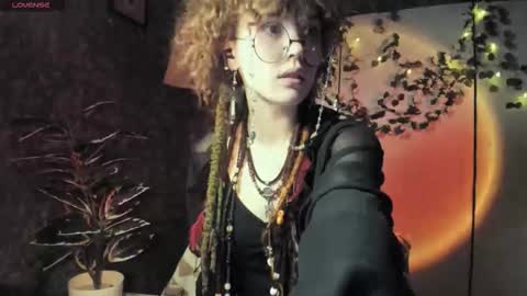 Dizer online show from September 12, 2025, 3:12 pm