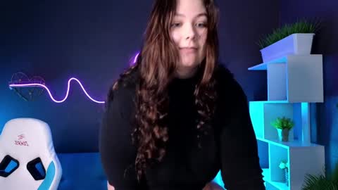 Jenia online show from February 1, 2025, 9:43 am