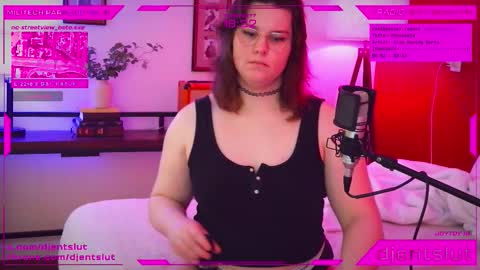 djentslut online show from March 1, 2026, 2:13 am