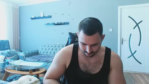 STR8 BOYv online show from November 25, 2025, 10:59 am