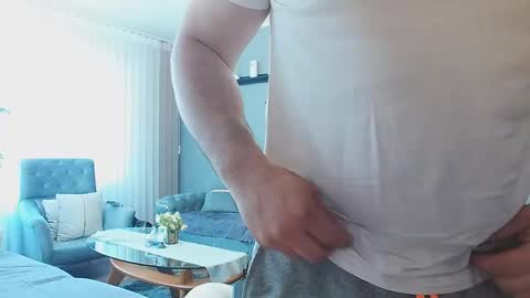 Snapshot of djmute chatting on April 24, 2026, 3:03 pm STR8 BOYv online show from April 24, 2026, 3:03 pm