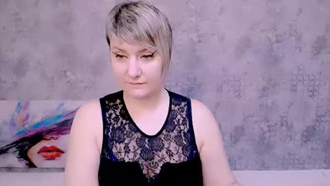 djullia online show from January 17, 2025, 1:13 pm