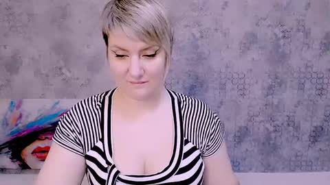 djullia online show from February 17, 2025, 9:13 am