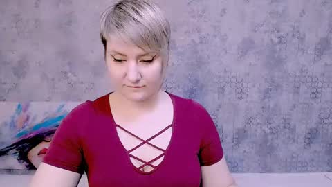 djullia online show from February 19, 2025, 1:06 pm