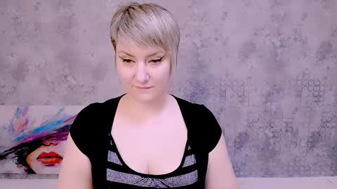 djullia online show from March 2, 2025, 12:01 pm