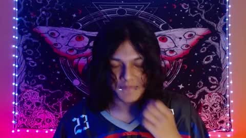 daiki sx online show from February 6, 2025, 1:27 am