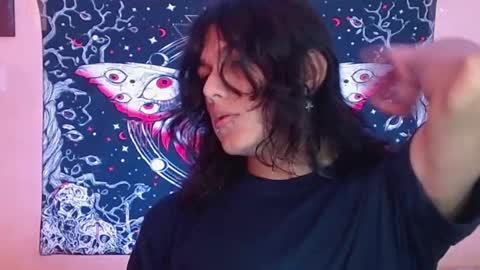 daiki sx online show from October 13, 2025, 5:13 pm