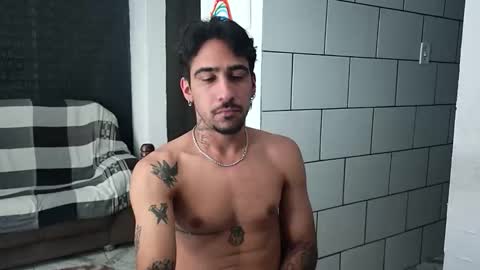 AmigodotadoZL online show from November 7, 2025, 5:02 pm