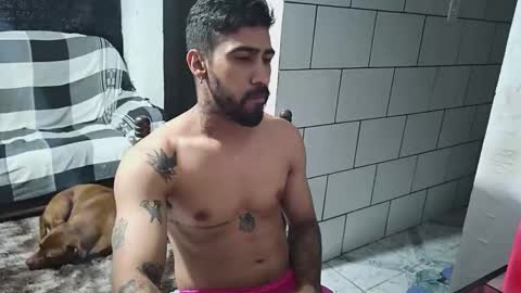 AmigodotadoZL online show from April 21, 2026, 11:40 pm