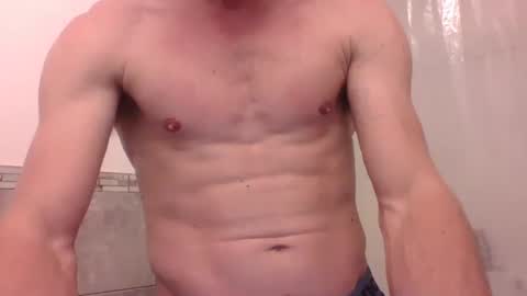 Snapshot of dngl264699 chatting on December 8, 2024, 5:18 am ImperviousAnchored online show from December 8, 2024, 5:18 am