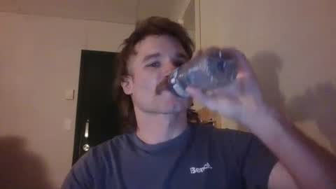 Snapshot of dngl264699 chatting on February 22, 2025, 6:06 am ImperviousAnchored online show from February 22, 2025, 6:06 am