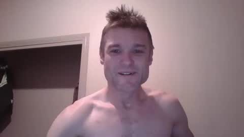 Snapshot of dngl264699 chatting on December 21, 2025, 8:43 am ImperviousAnchored online show from December 21, 2025, 8:43 am