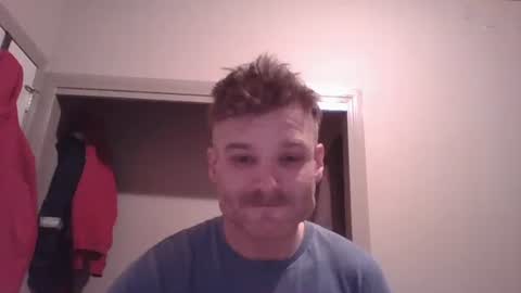 Snapshot of dngl264699 chatting on February 4, 2026, 6:30 am ImperviousAnchored online show from February 4, 2026, 6:30 am