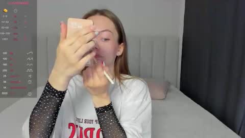 Polly and Kiriko online show from September 24, 2025, 8:28 am