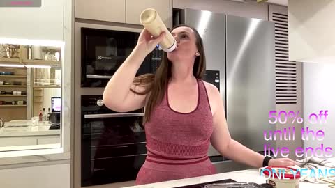 Ctia But I prefer to be called DOCE online show from January 31, 2025, 6:47 pm